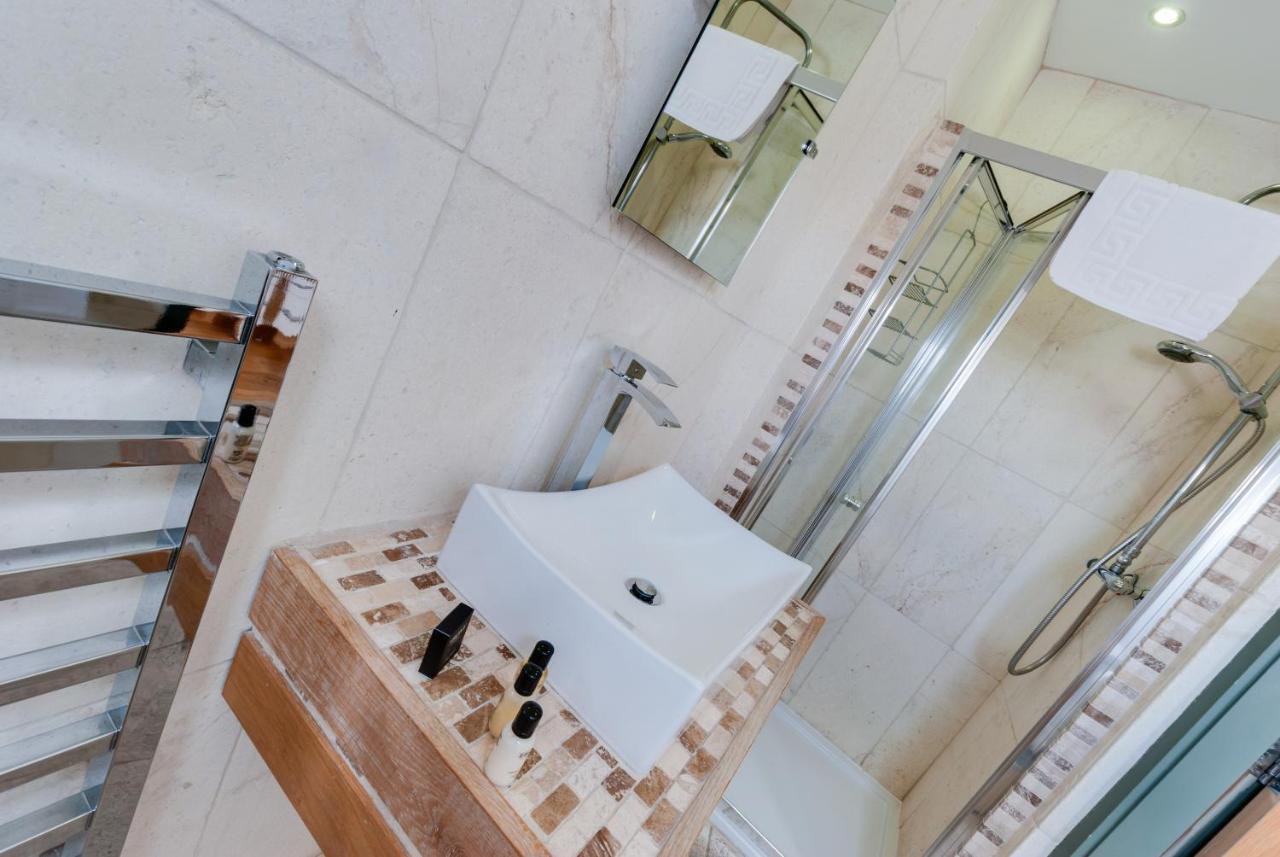 Base Serviced Apartments - Sir Thomas Street Liverpool Buitenkant foto